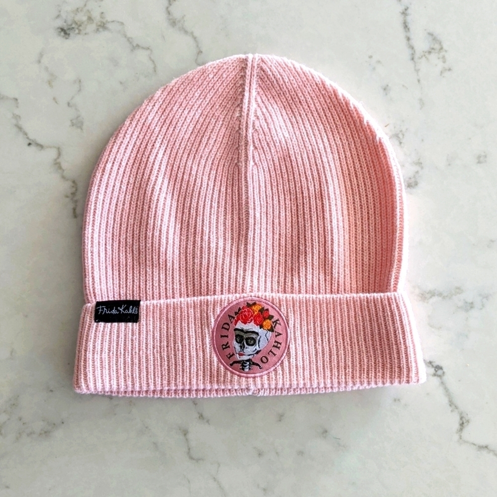 NWOT Frida Khalo Light Pink Toque